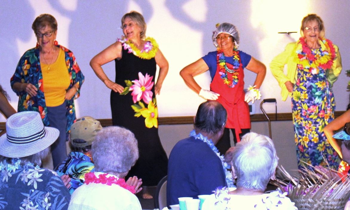 Luau Dancing 2018