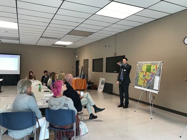 Business roundtable1